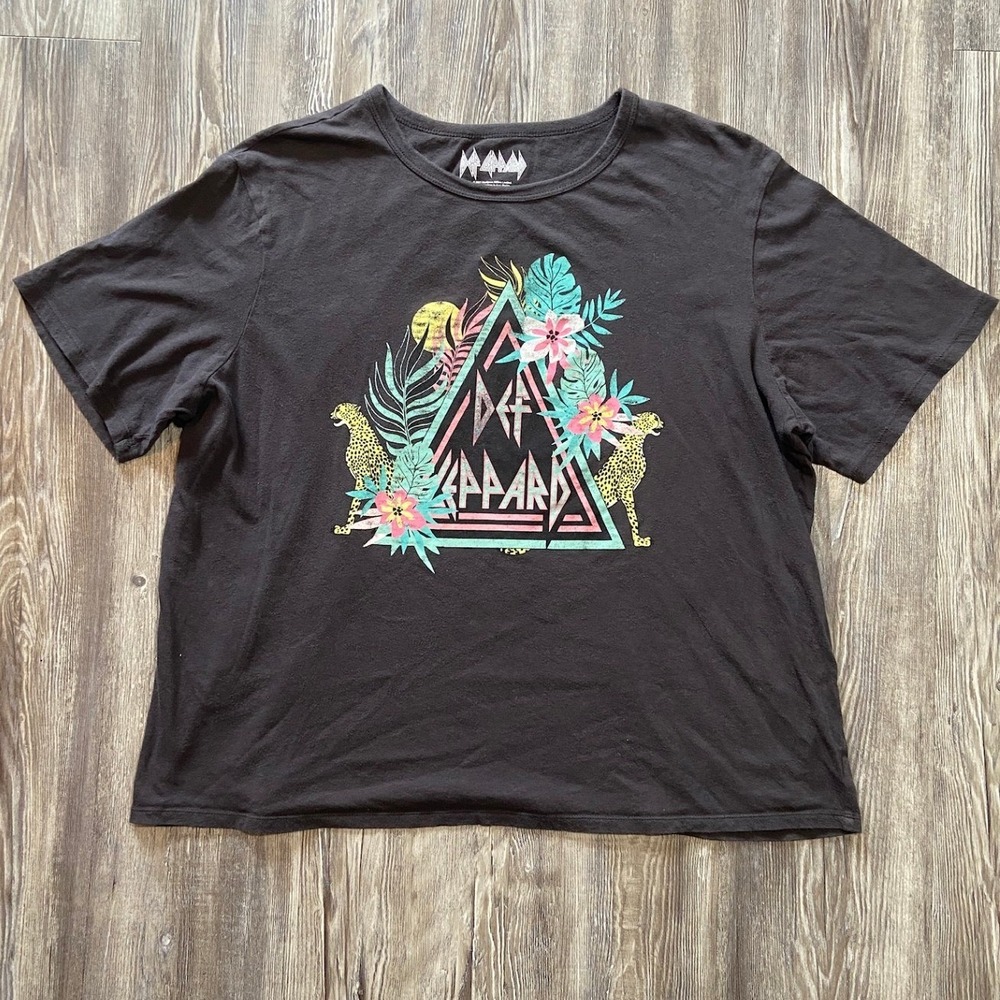 Def Leppard Tropical Cheetah Graphic Band Tee Charcoal Black Sz XL